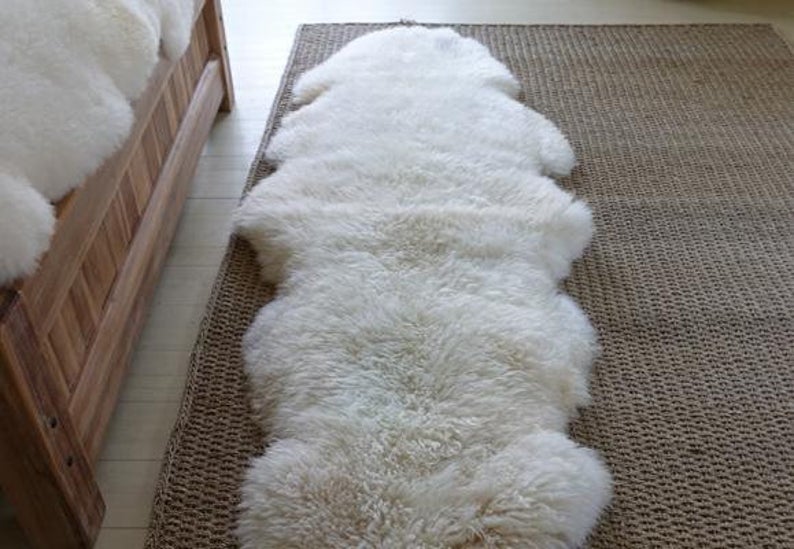 Genuine Real Australian Sheepskin Lambskin Rug Double Pelt Ivory White Sheepskin throw Soft and Silky Rug Large Sheepskin Rug Fur 2 Pelts