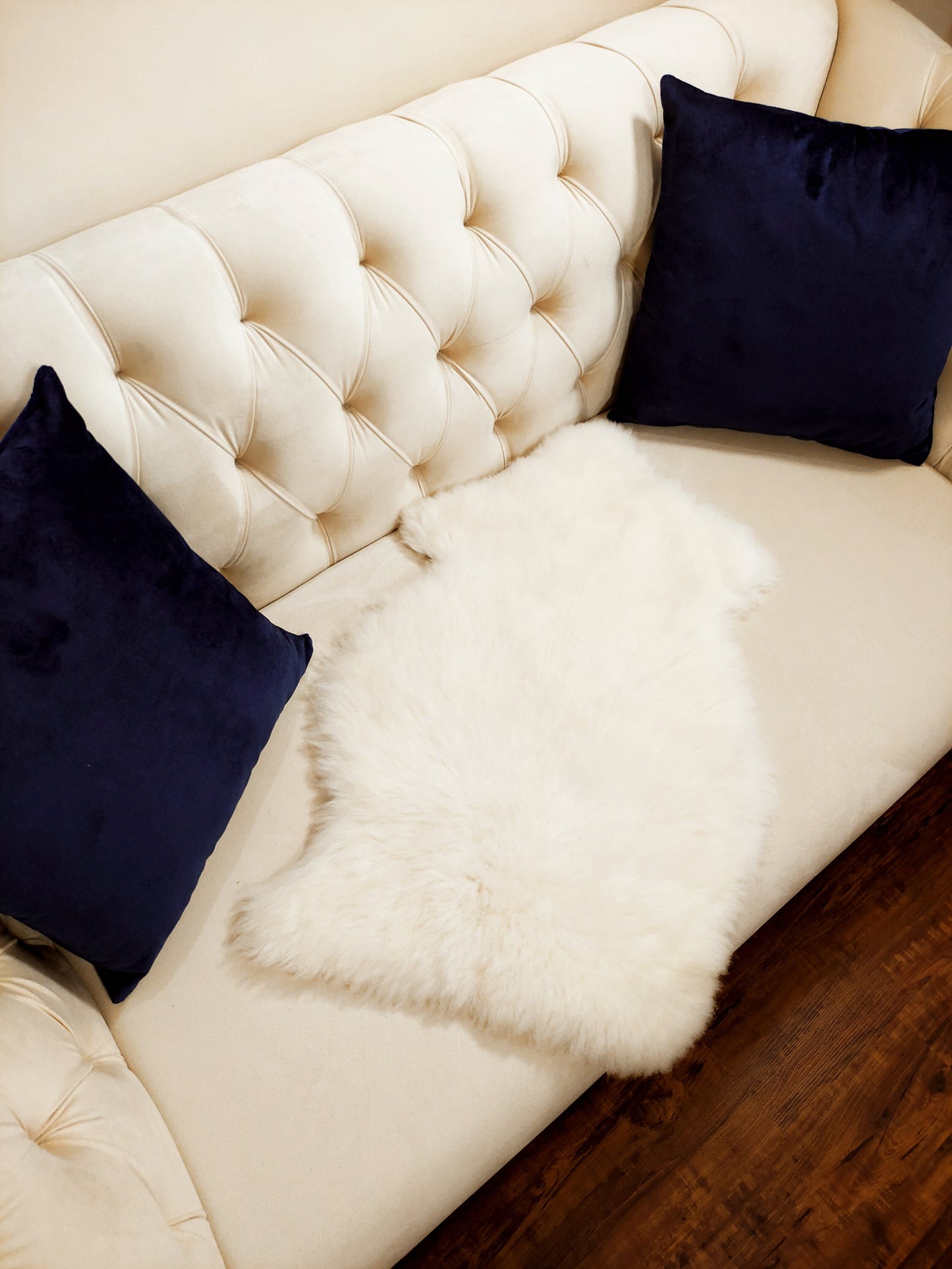 Genuine Sheepskin Rug Ivory White Sheepskin Single Pelt Wool Fur Throw 2.5ft x 1.5ft/Single Pelt 2x3 Australian Sheepskin Soft Floor Matt