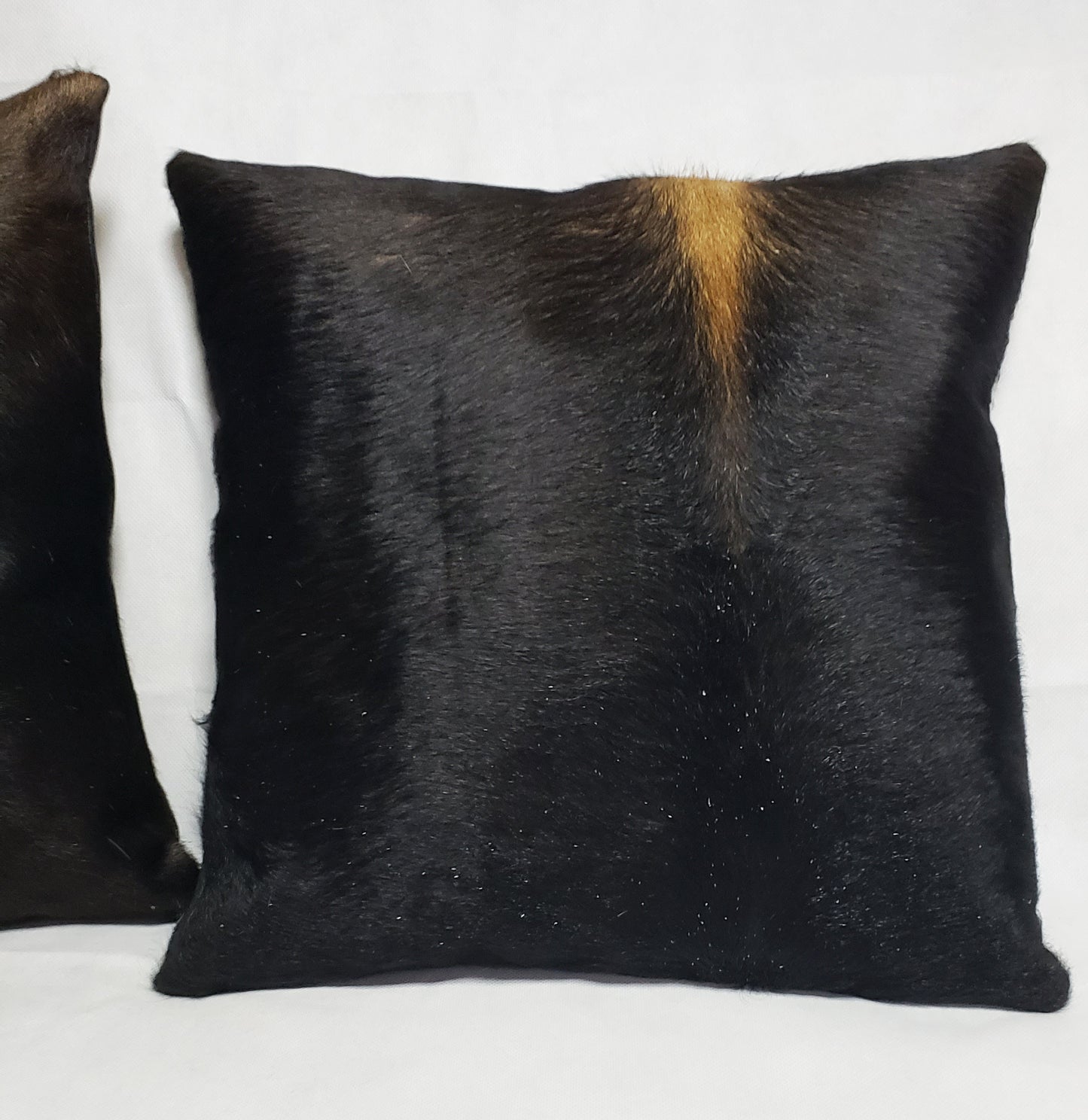 Real original skin Cowhide Pillow Cover, Natural Luxurious Hair Cushion Pillow Covers, Genuine Leather 16 '' x 16 '' Christmas Decor