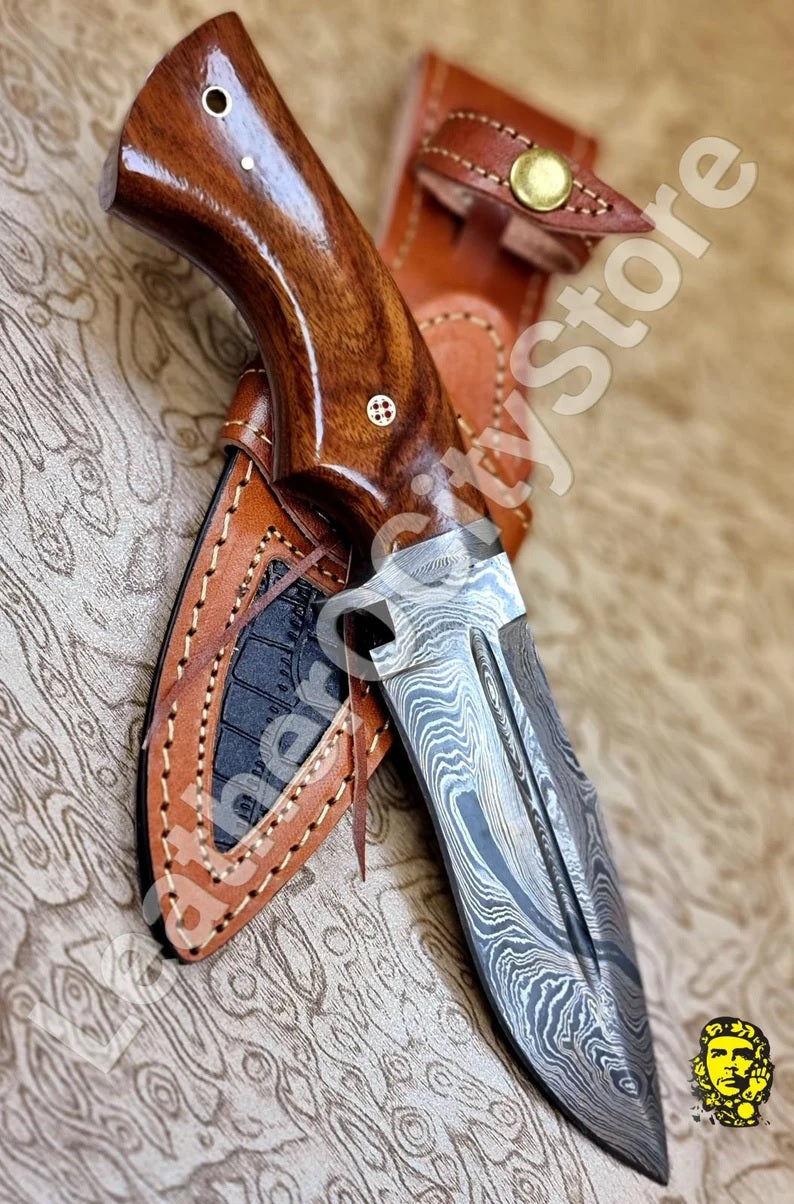 11" Inch Handmade Damascus Steel Hunting knife Handle Deer Antler leather Sheath Handle and Clip, Hand forged Damascus knife Non slip walnut