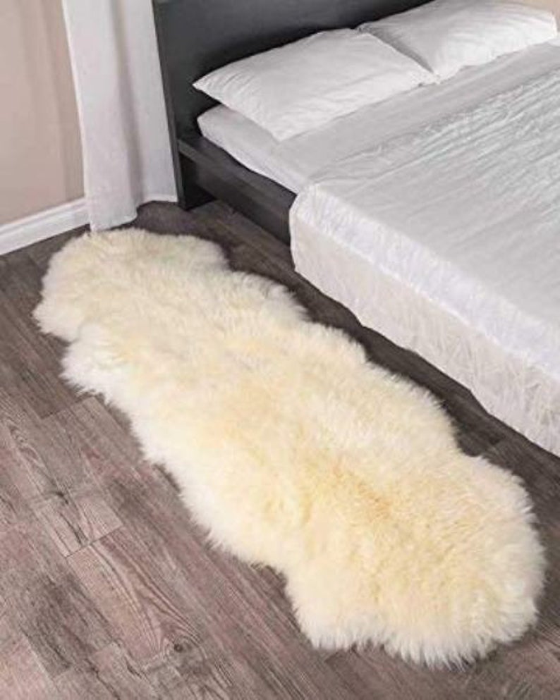 Genuine Real Australian Sheepskin Lambskin Rug Double Pelt Champagne Sheepskin Rug throw Soft and Silky Rug Large Sheepskin Rug Fur 2 Pelts